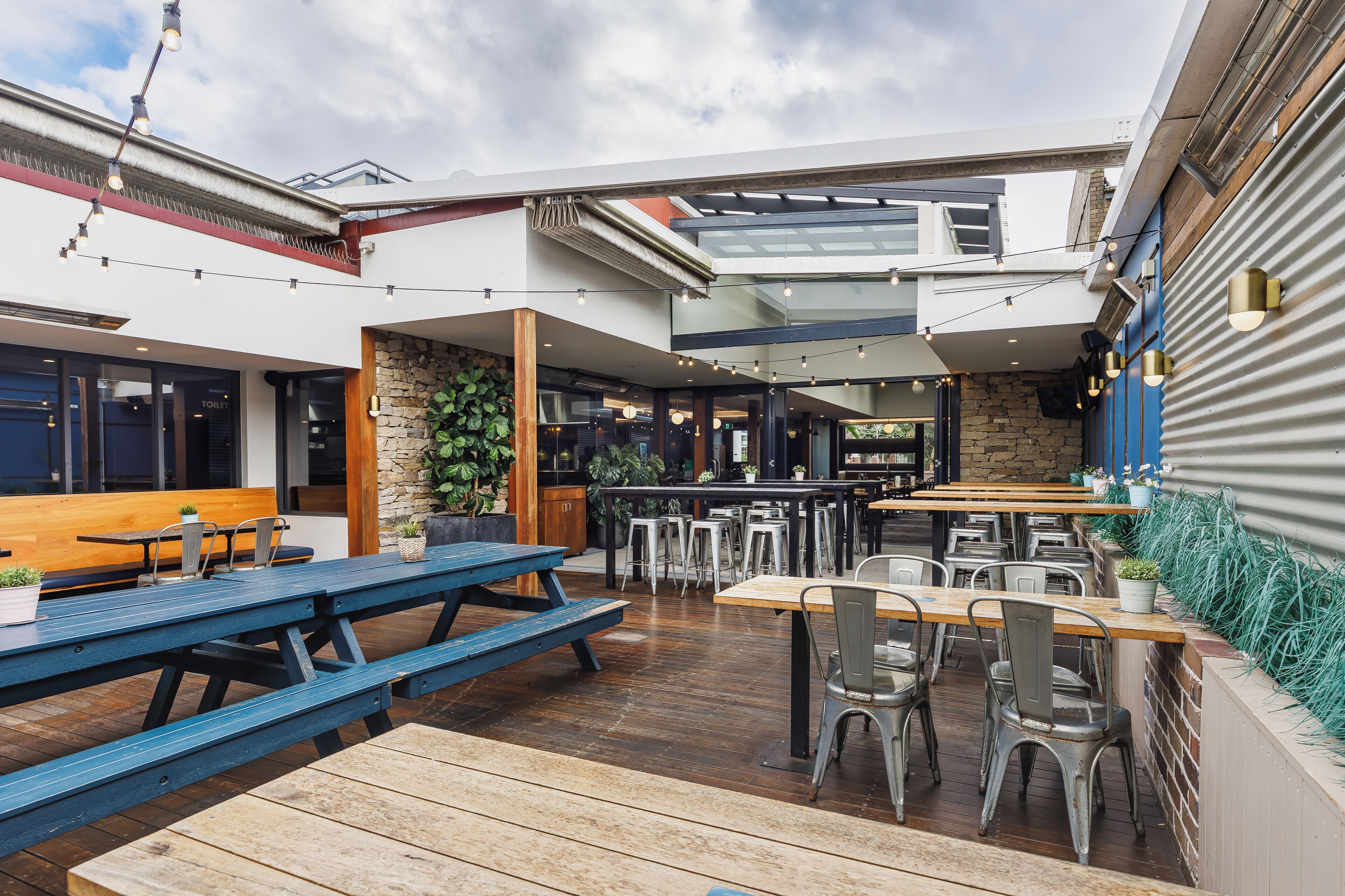 The Lakes Hotel Rosebery