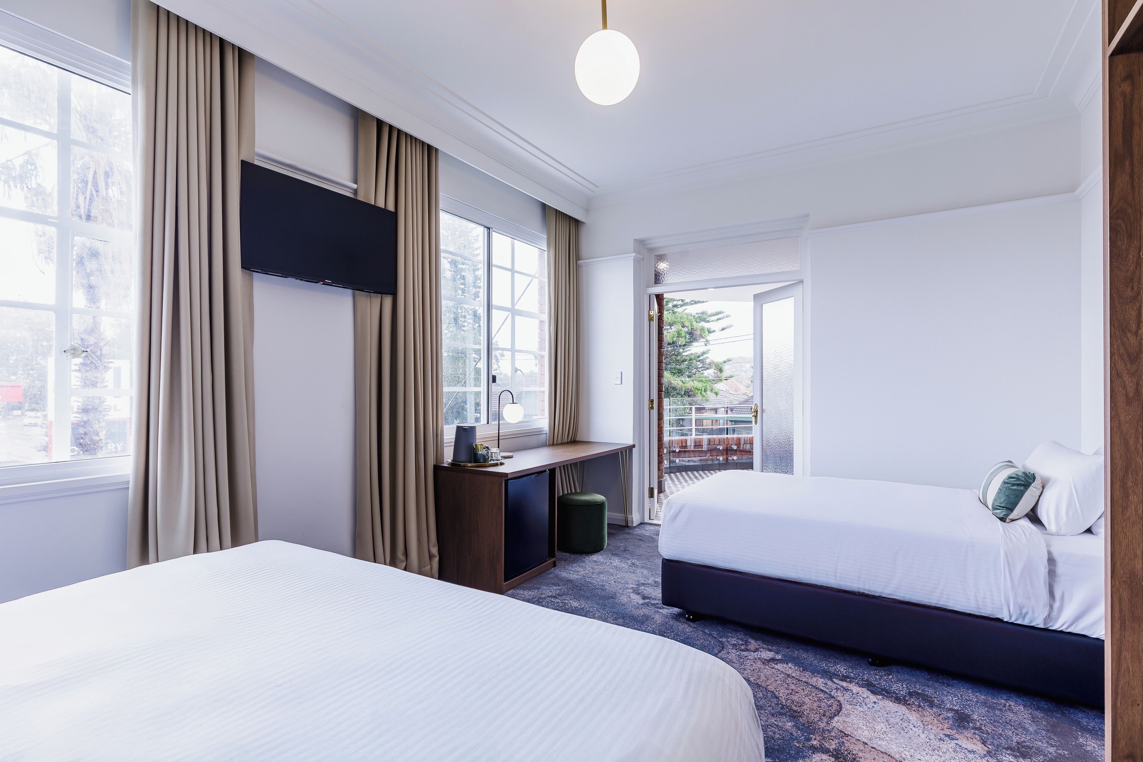 The Lakes Hotel Rosebery