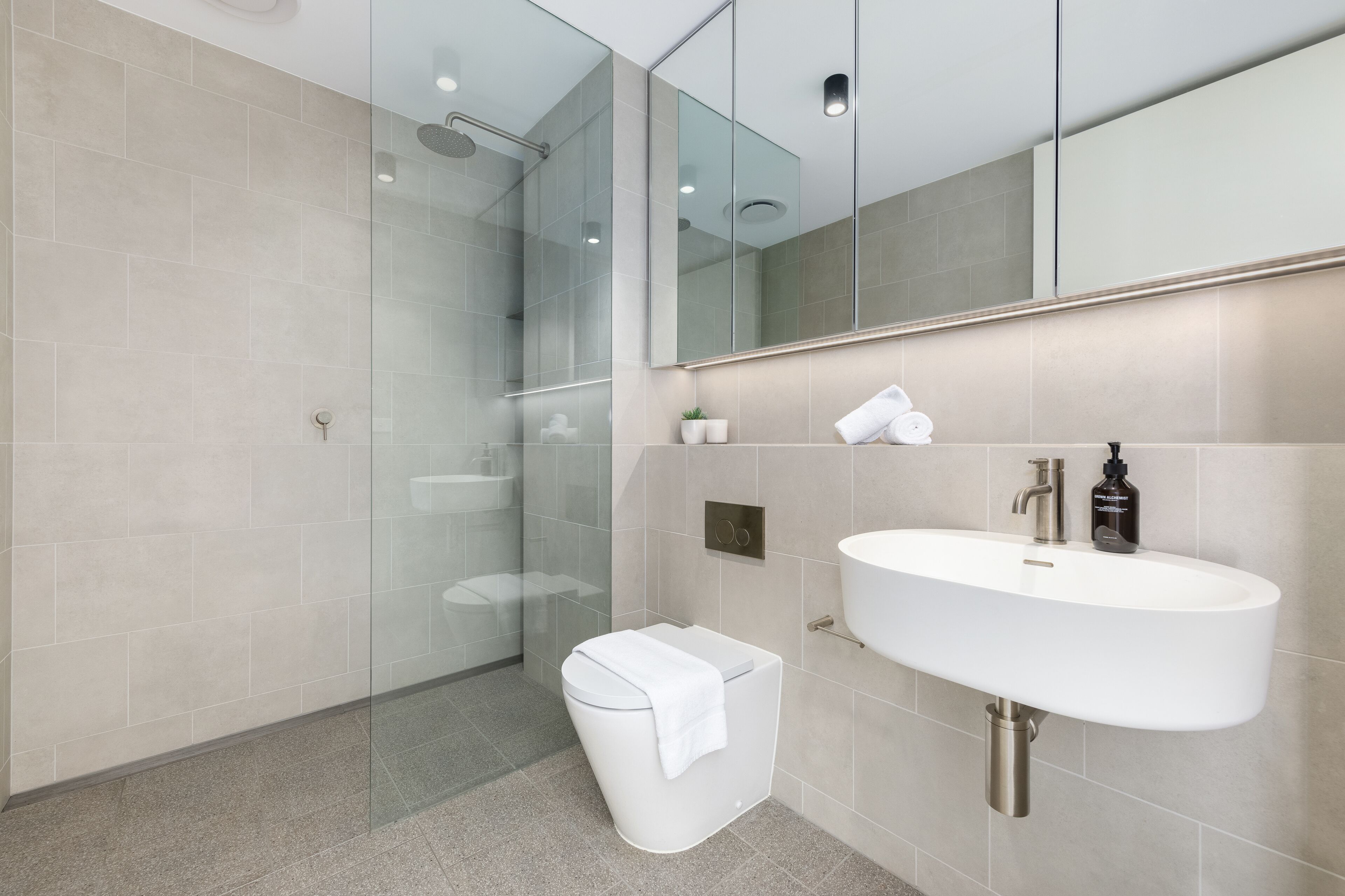 The Surry Apartments by Urban Rest