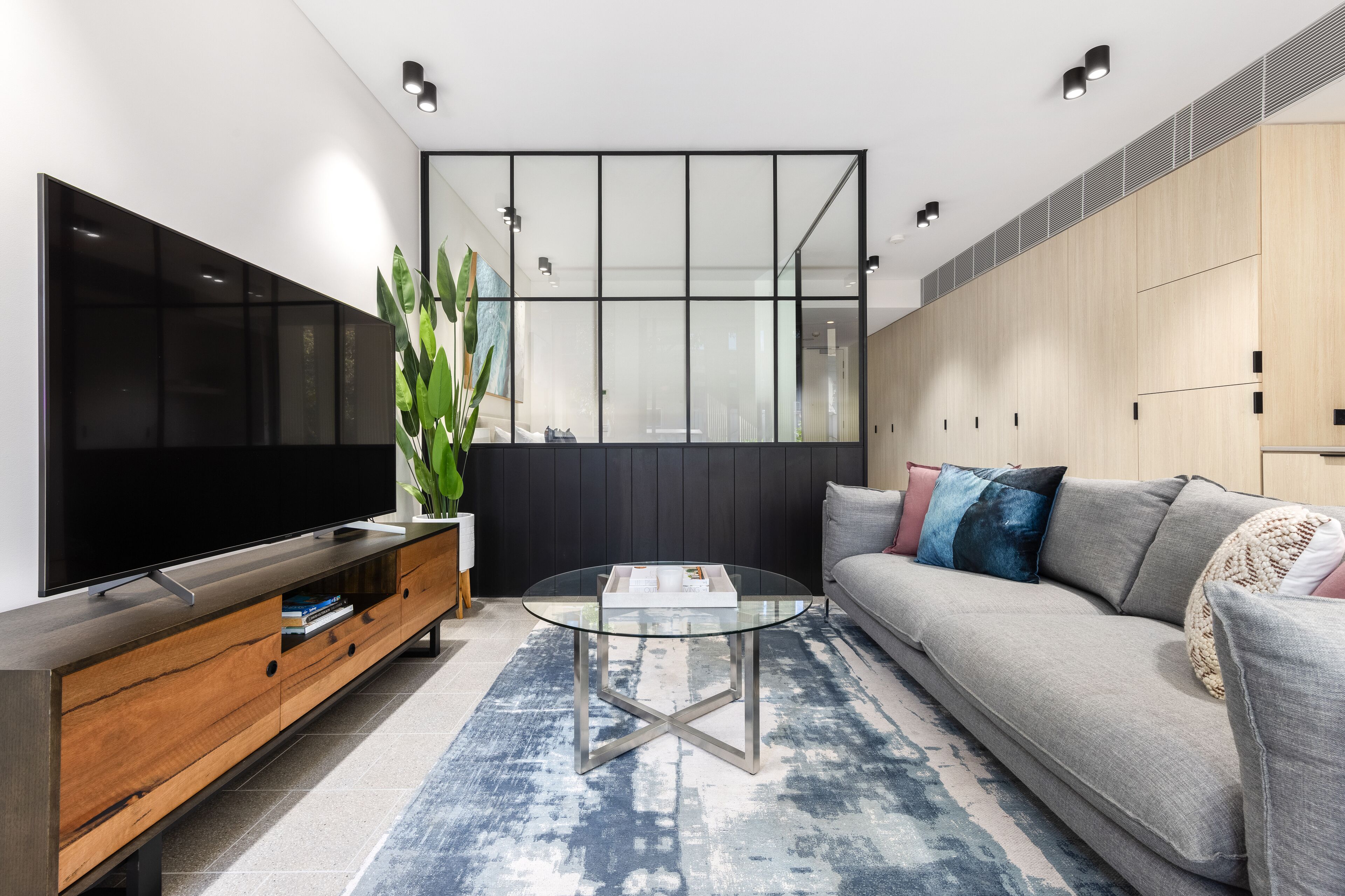 The Surry Apartments by Urban Rest