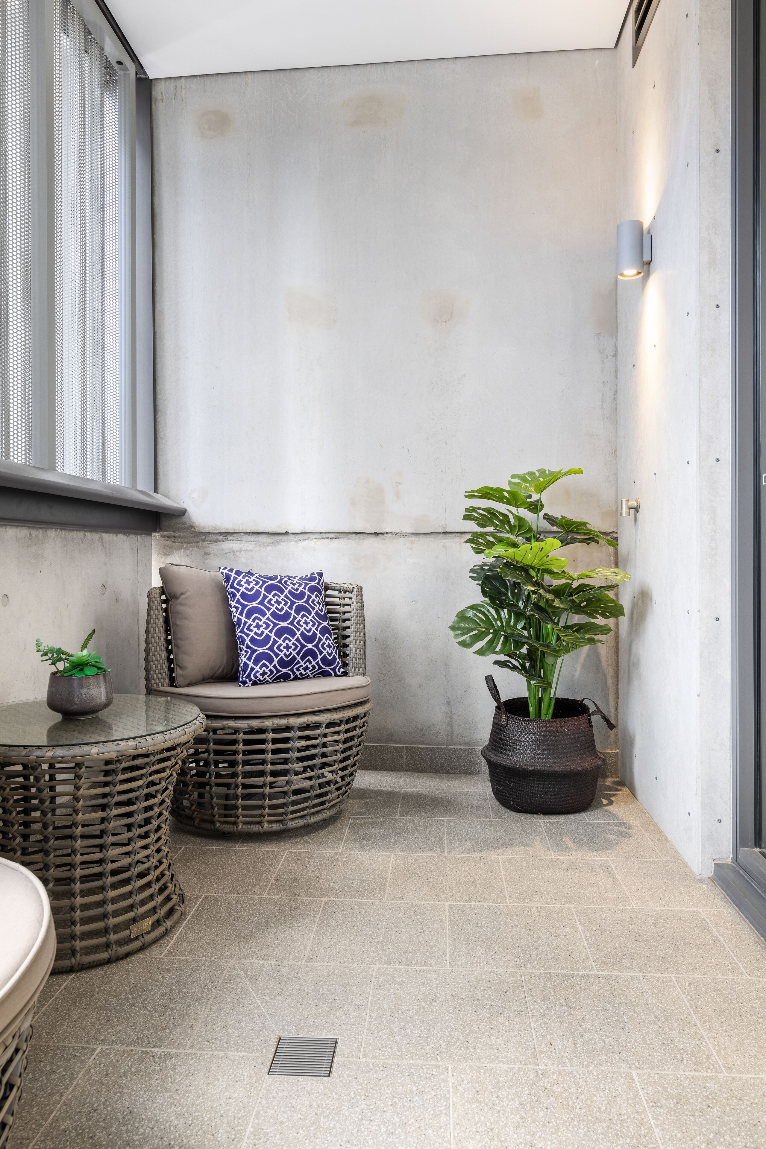 The Surry Apartments by Urban Rest