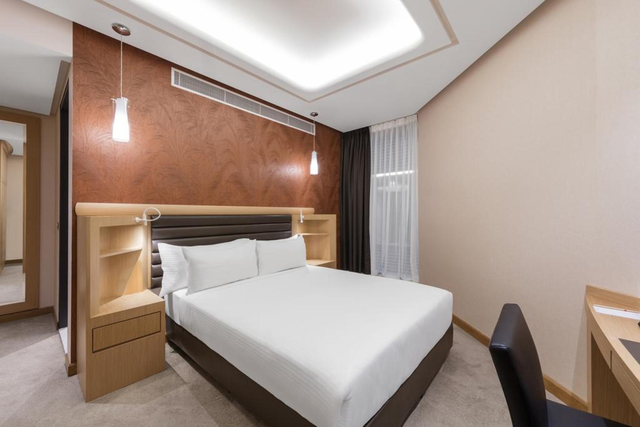Rydges Australia Square