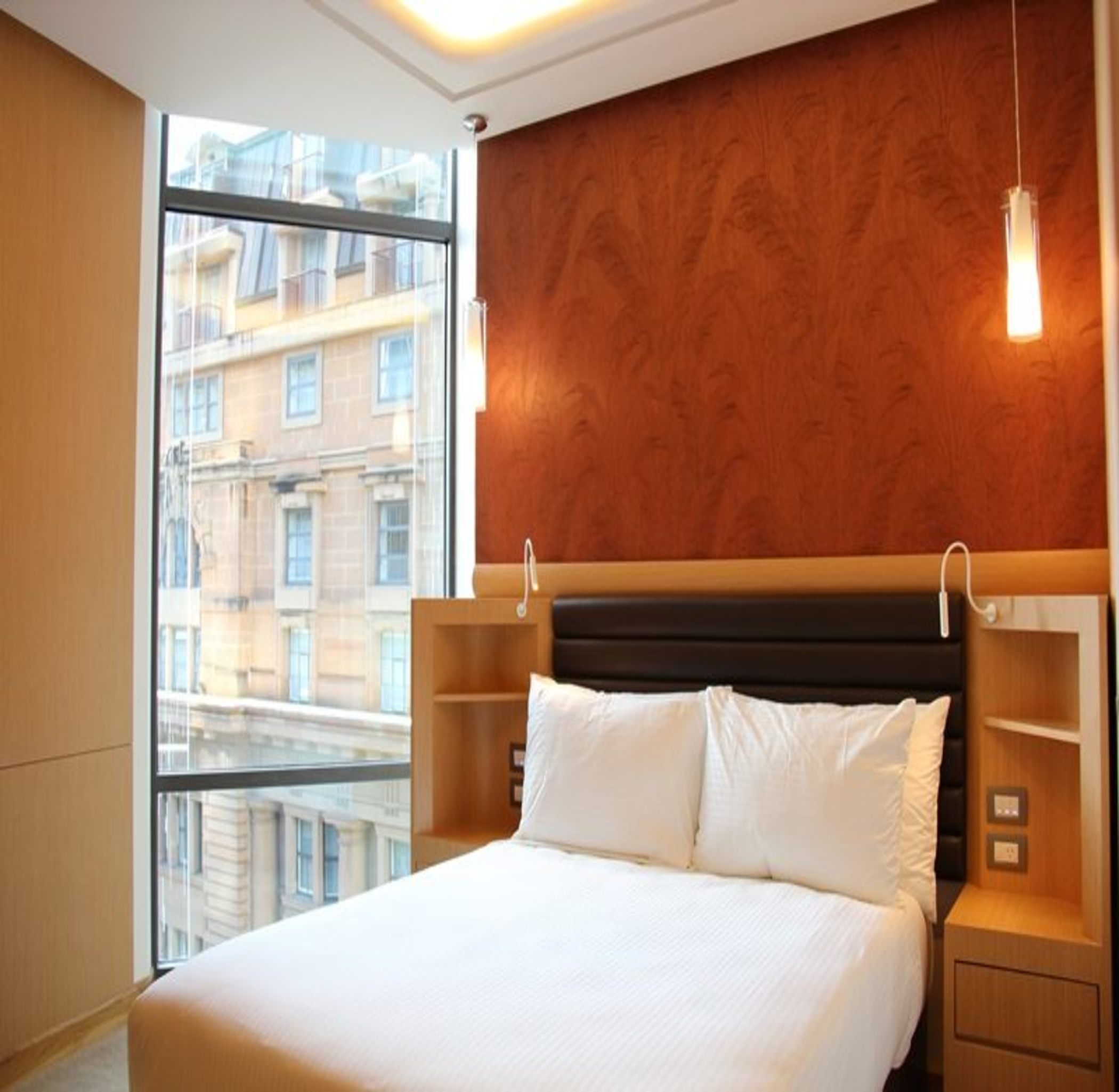 Rydges Australia Square