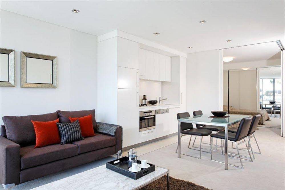 Wyndel Apartments - Clarke Street