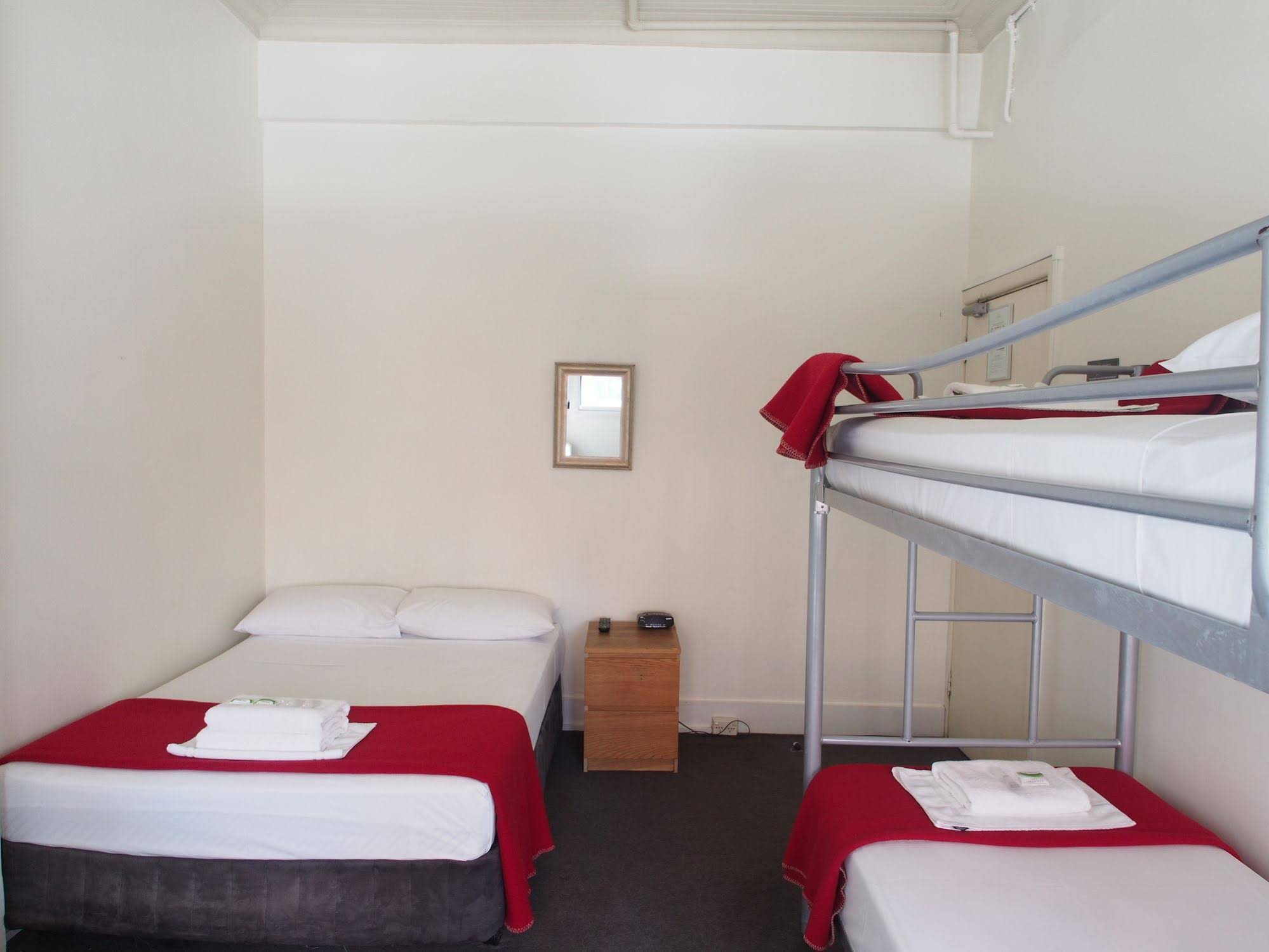 Wynyard Hotel, Sydney