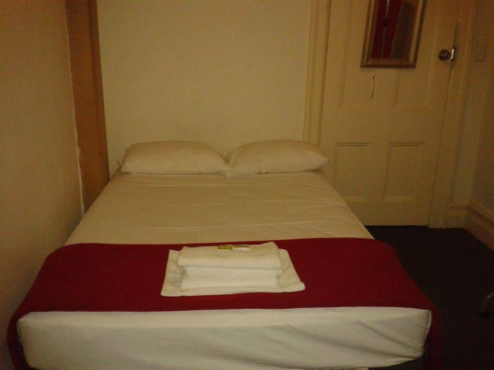Wynyard Hotel, Sydney