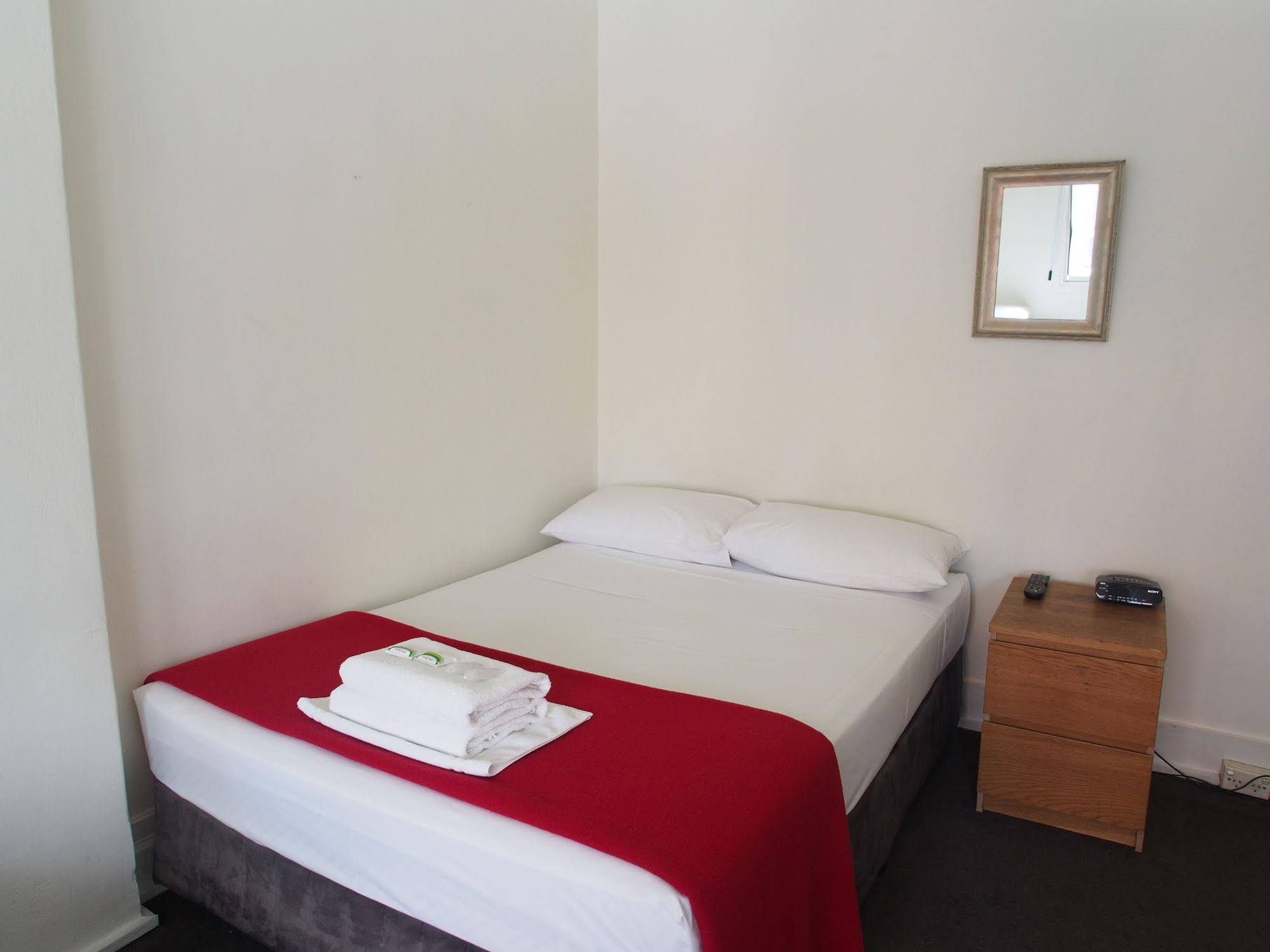 Wynyard Hotel, Sydney