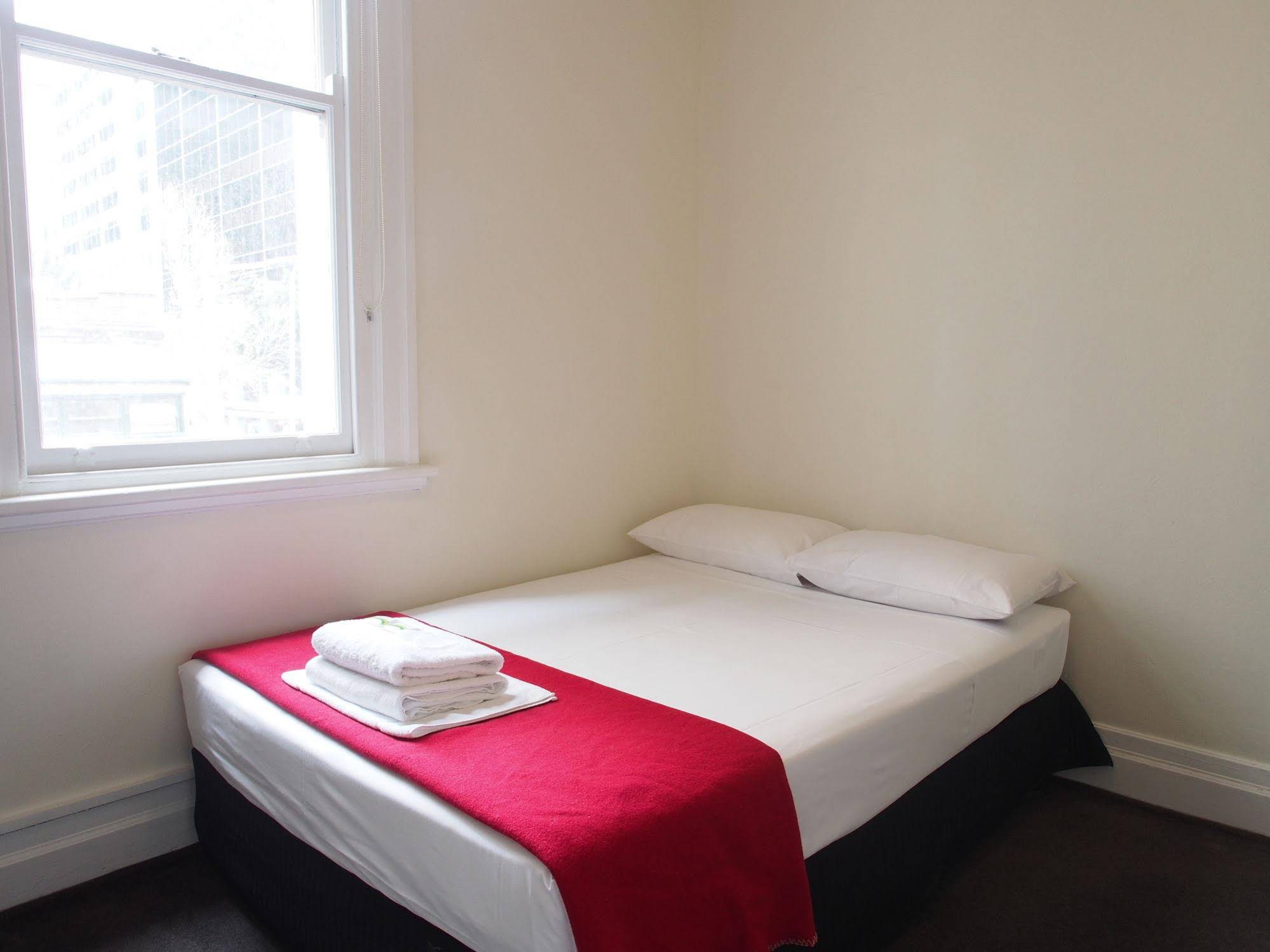 Wynyard Hotel, Sydney