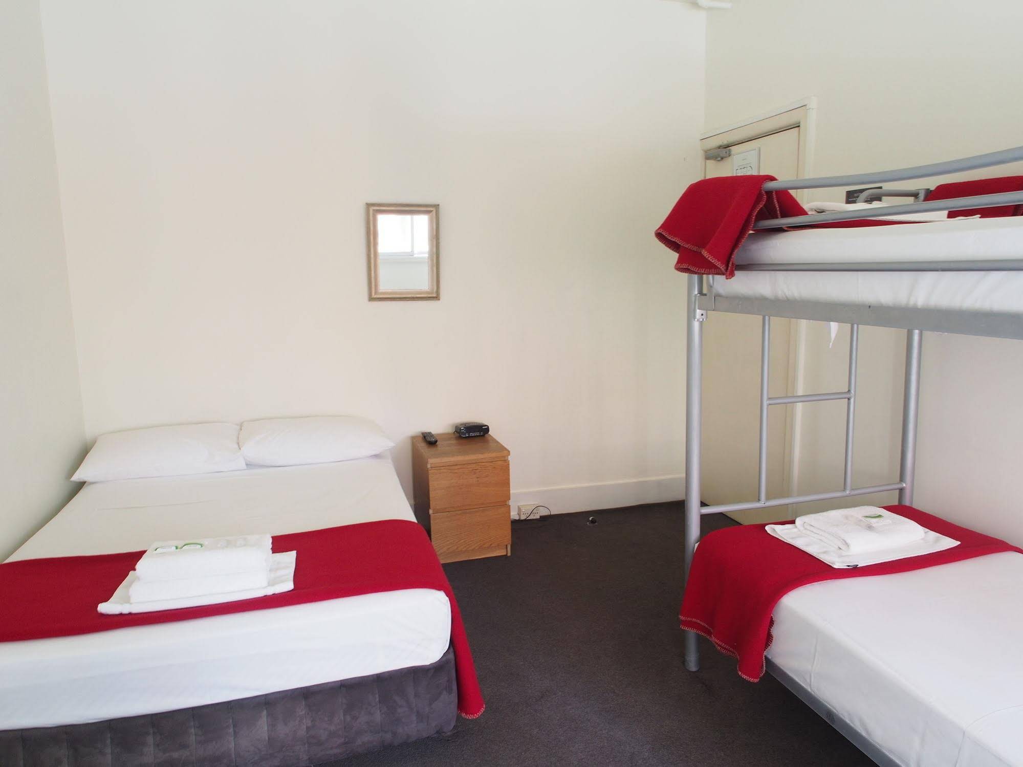 Wynyard Hotel, Sydney