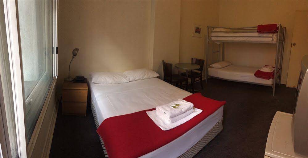 Wynyard Hotel, Sydney