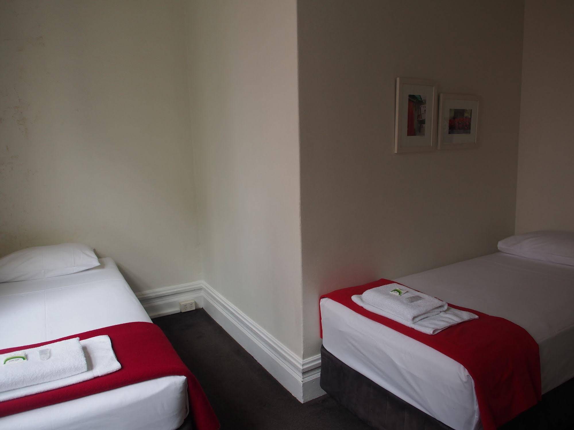 Wynyard Hotel, Sydney