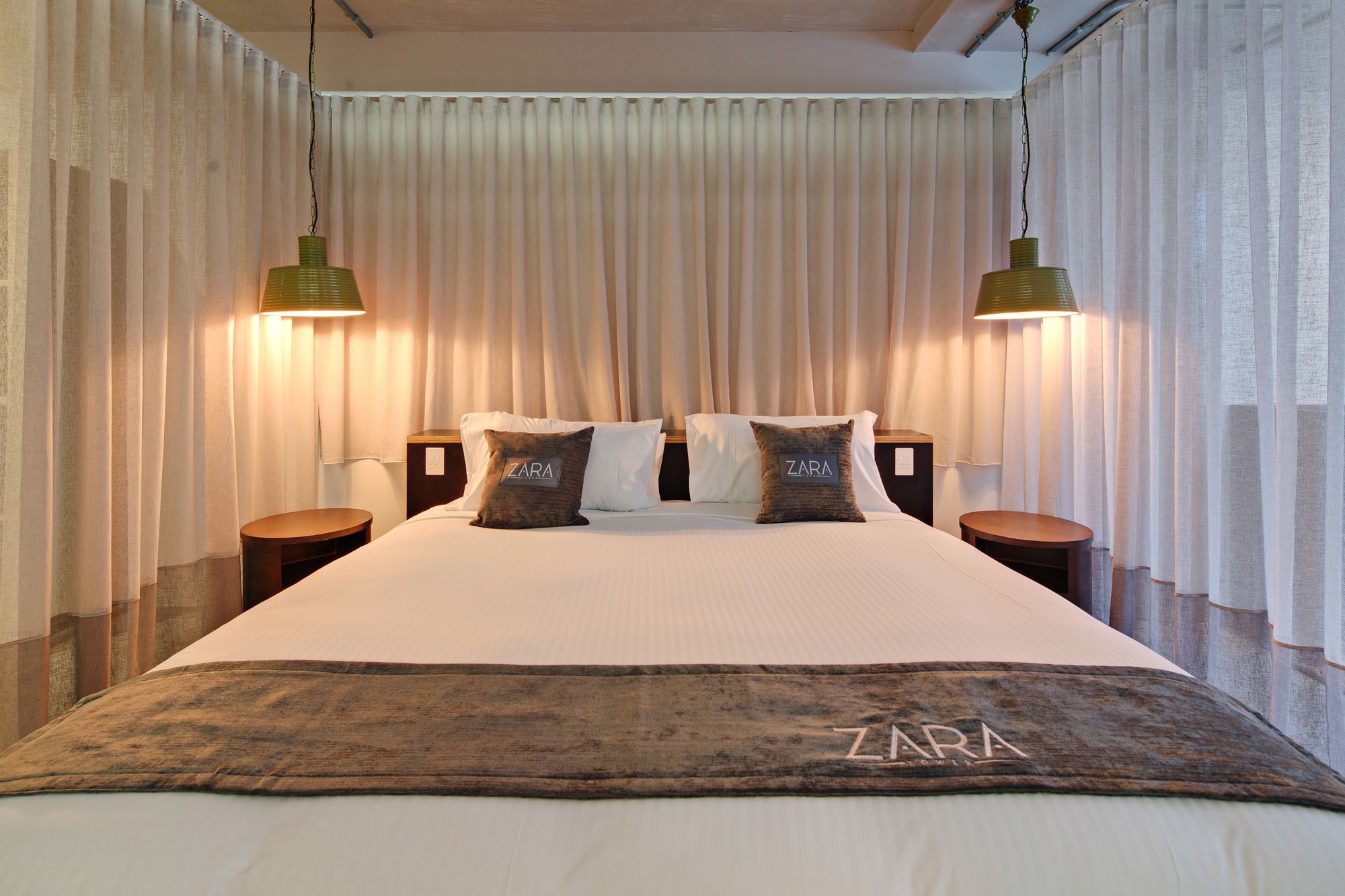 Zara Tower Hotel - Luxury Suites and Apartments