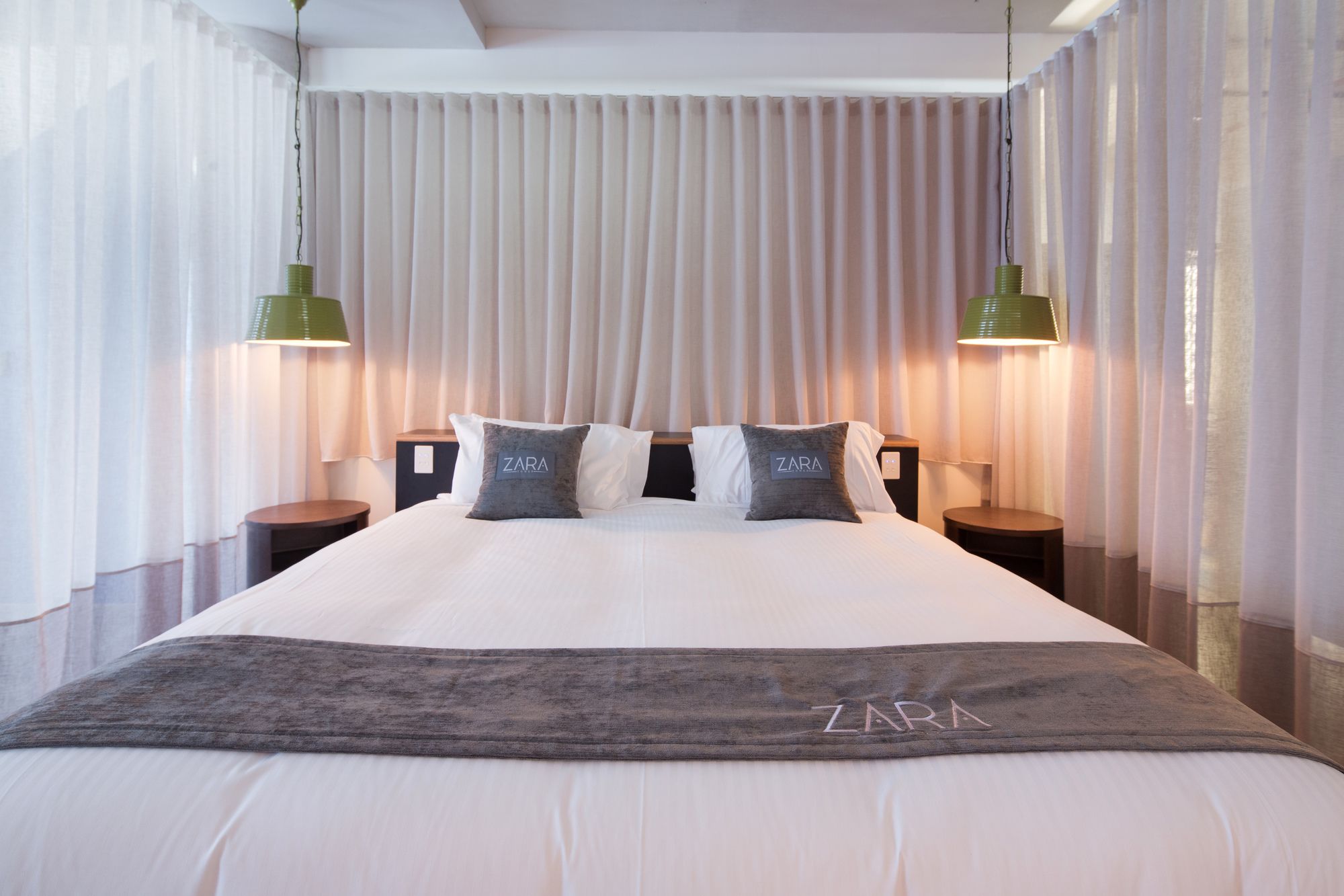 Zara Tower Hotel - Luxury Suites and Apartments
