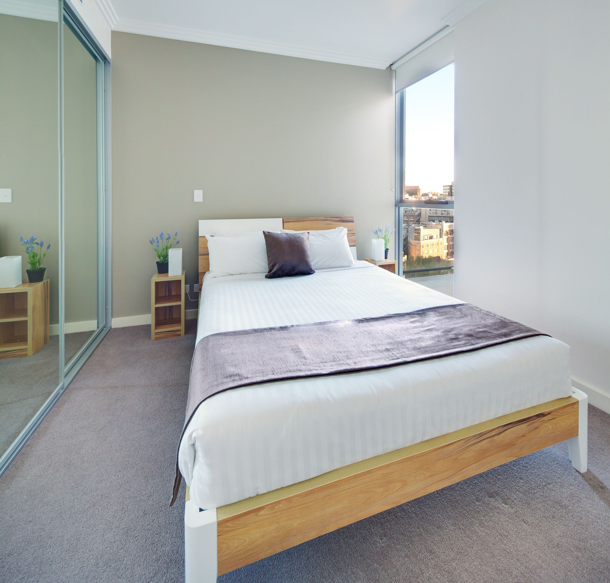 Zara Tower Hotel - Luxury Suites and Apartments