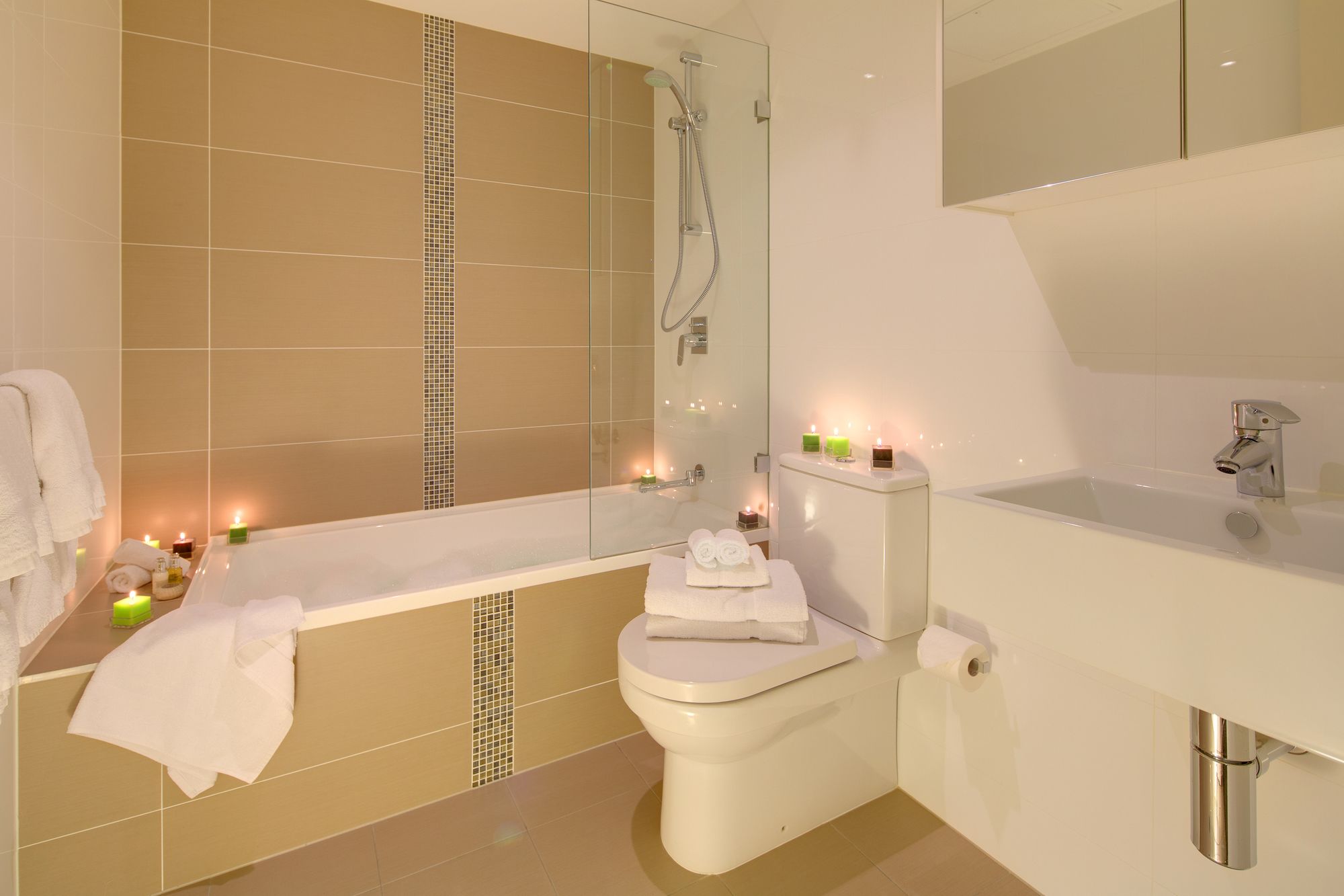 Zara Tower Hotel - Luxury Suites and Apartments