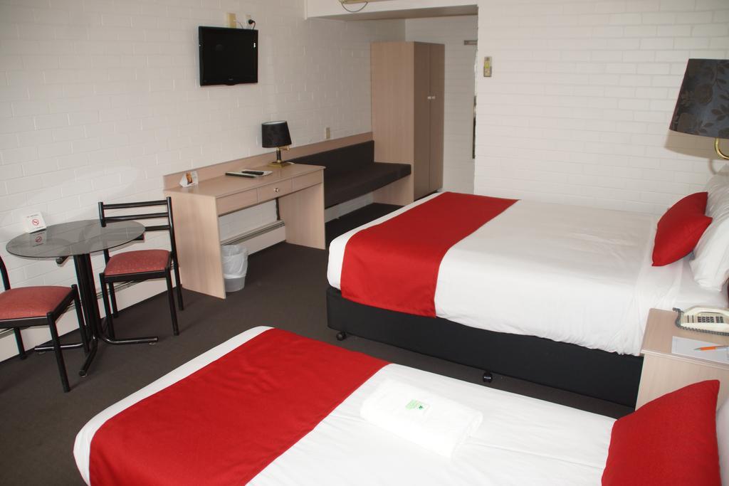 Redhill Tamworth Motor Inn & Conference Centre