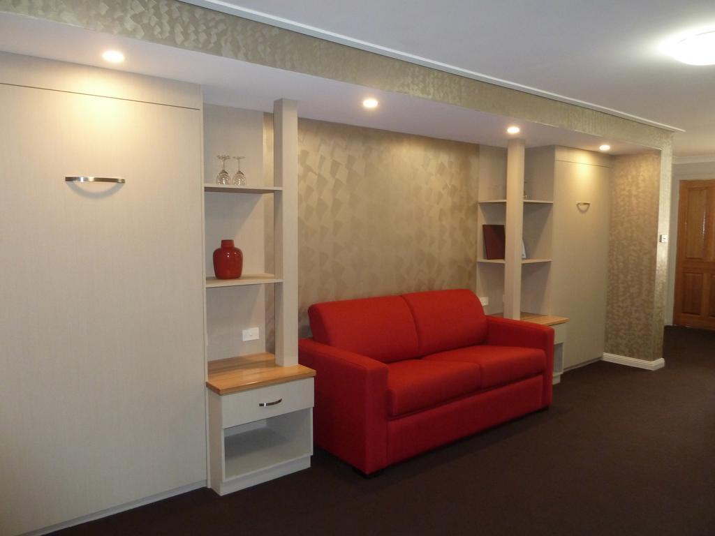 The Aston Motel - Tamworth