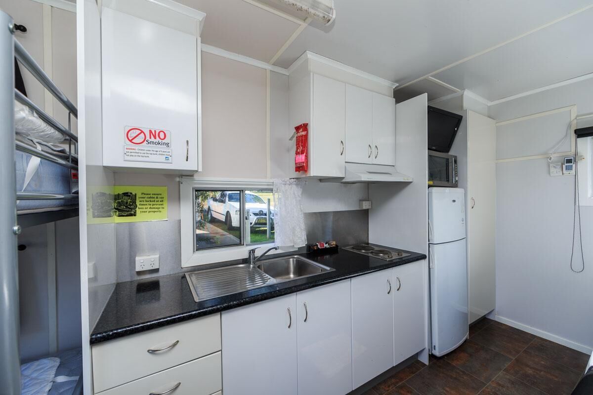 Reflections Lake Keepit Holiday Park