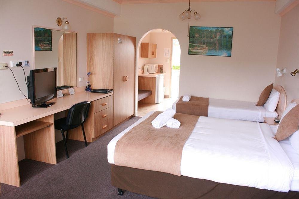 Midlands Motel