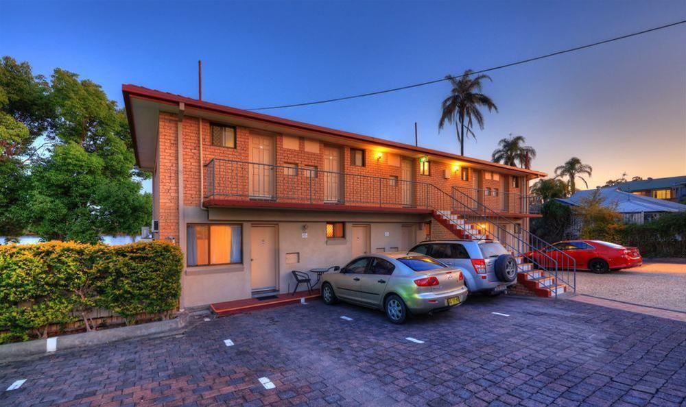 Midlands Motel