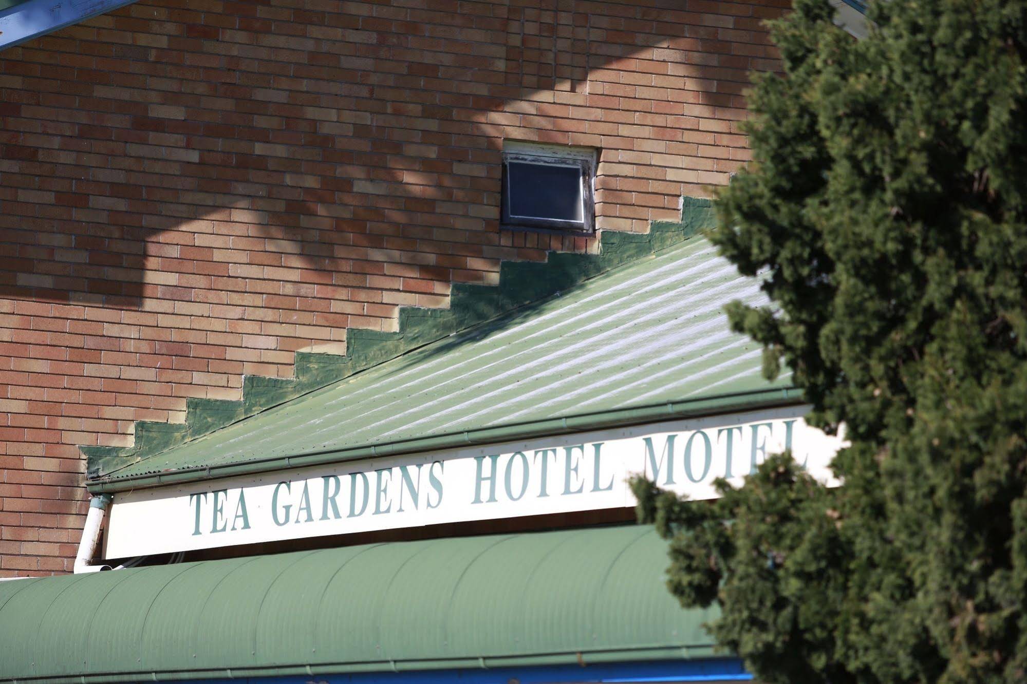Tea Gardens Hotel