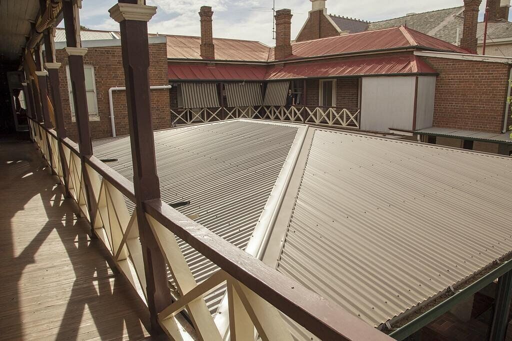 The Fed And Bed Temora