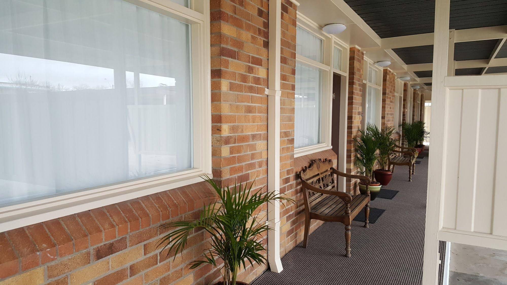 Tenterfield Royal Hotel Motel