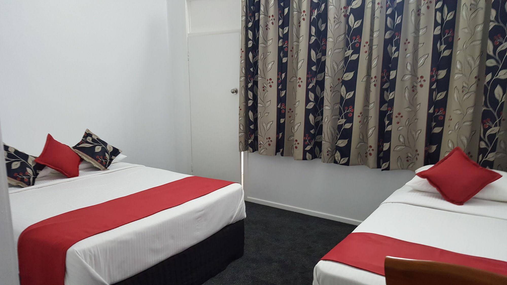 Tenterfield Royal Hotel Motel