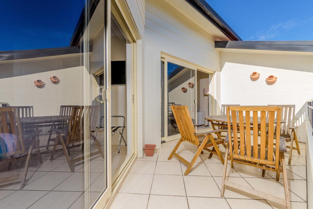 Terrigal Sails Serviced Apartments