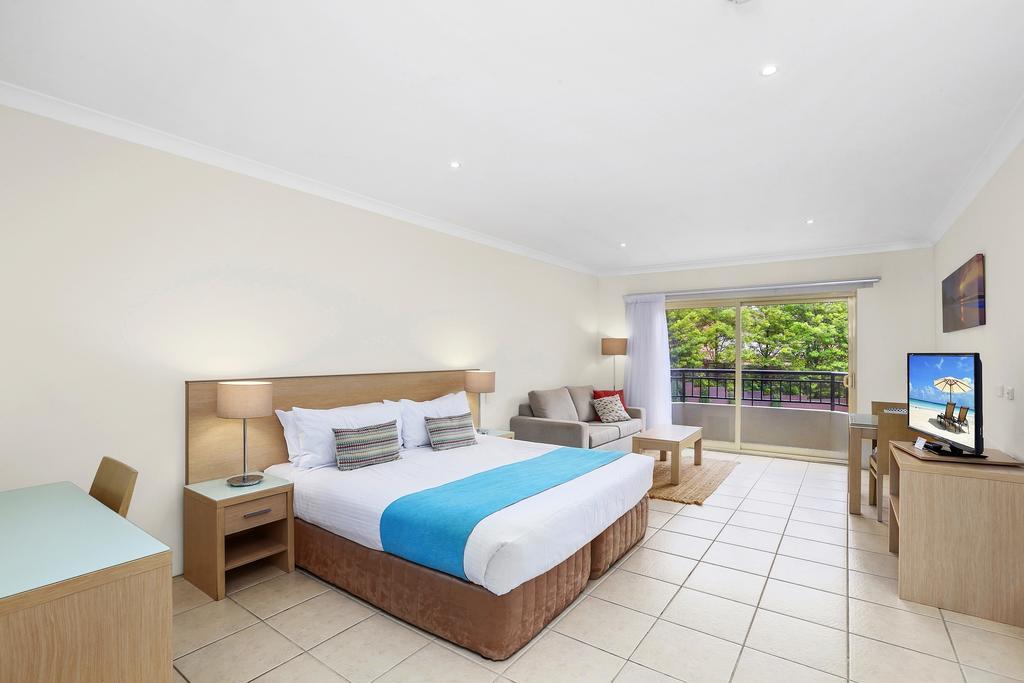 Terrigal Sails Serviced Apartments