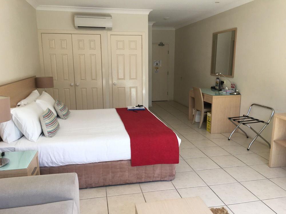 Terrigal Sails Serviced Apartments