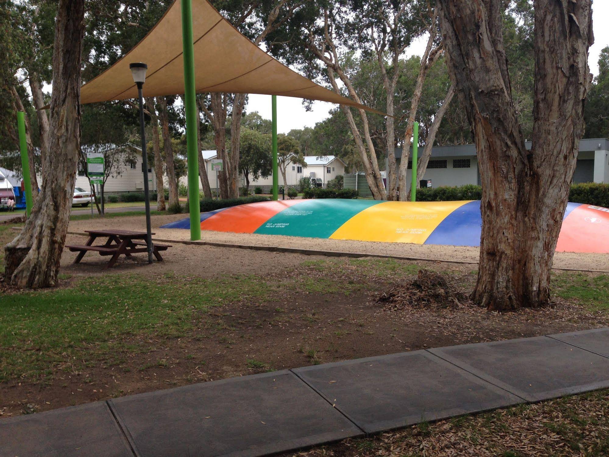 Budgewoi Holiday Park