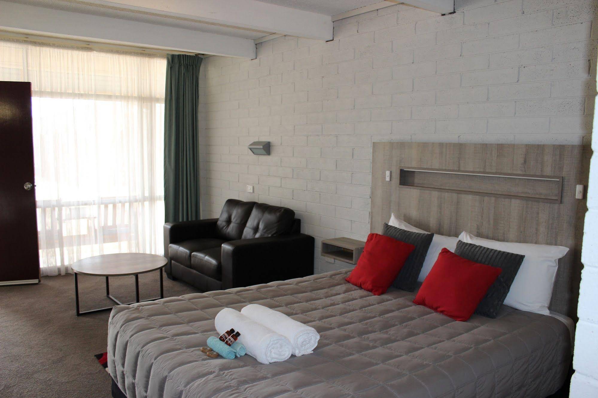 Thomas Lodge Motel