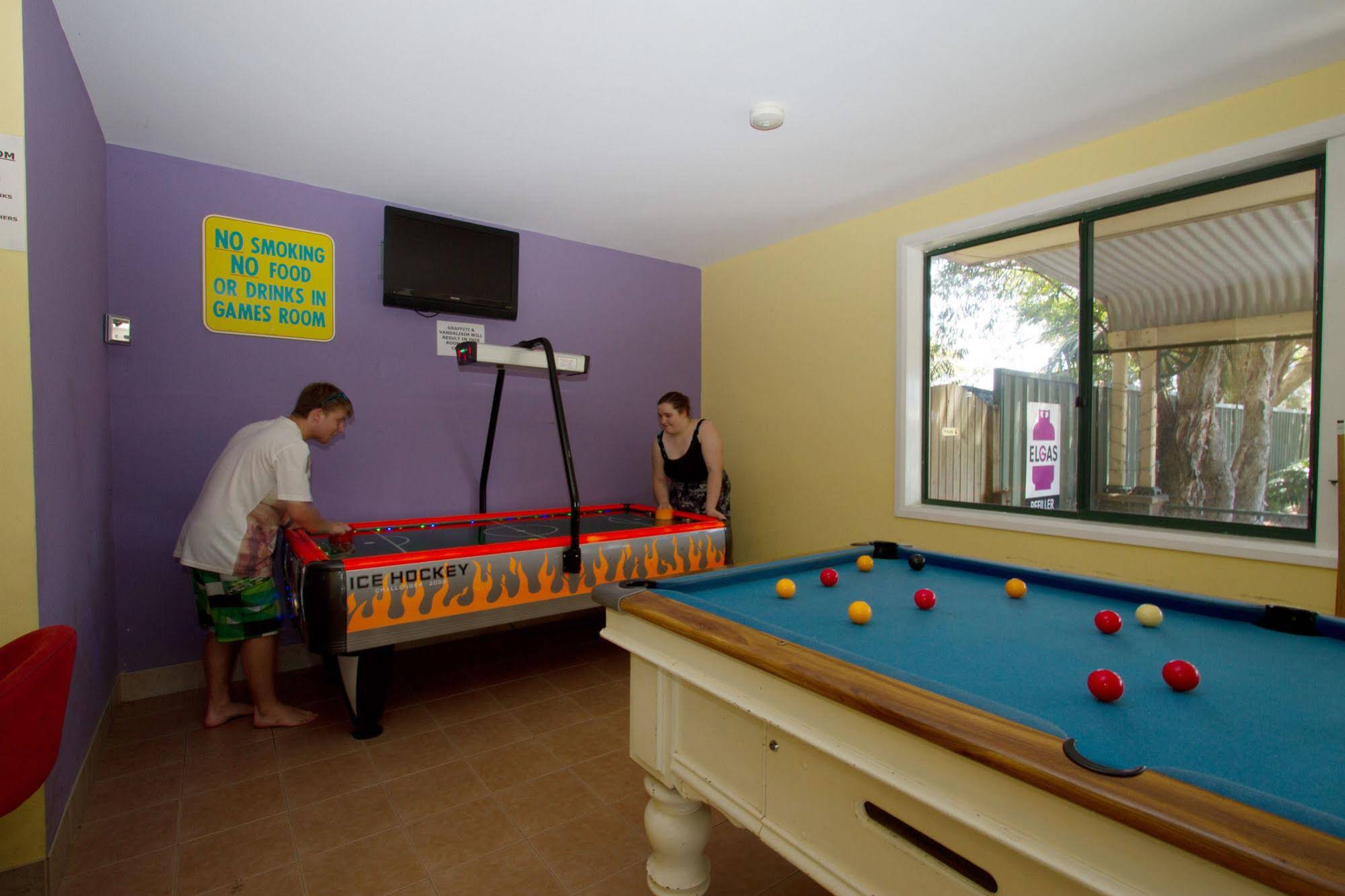 Twin Dolphins Holiday Park