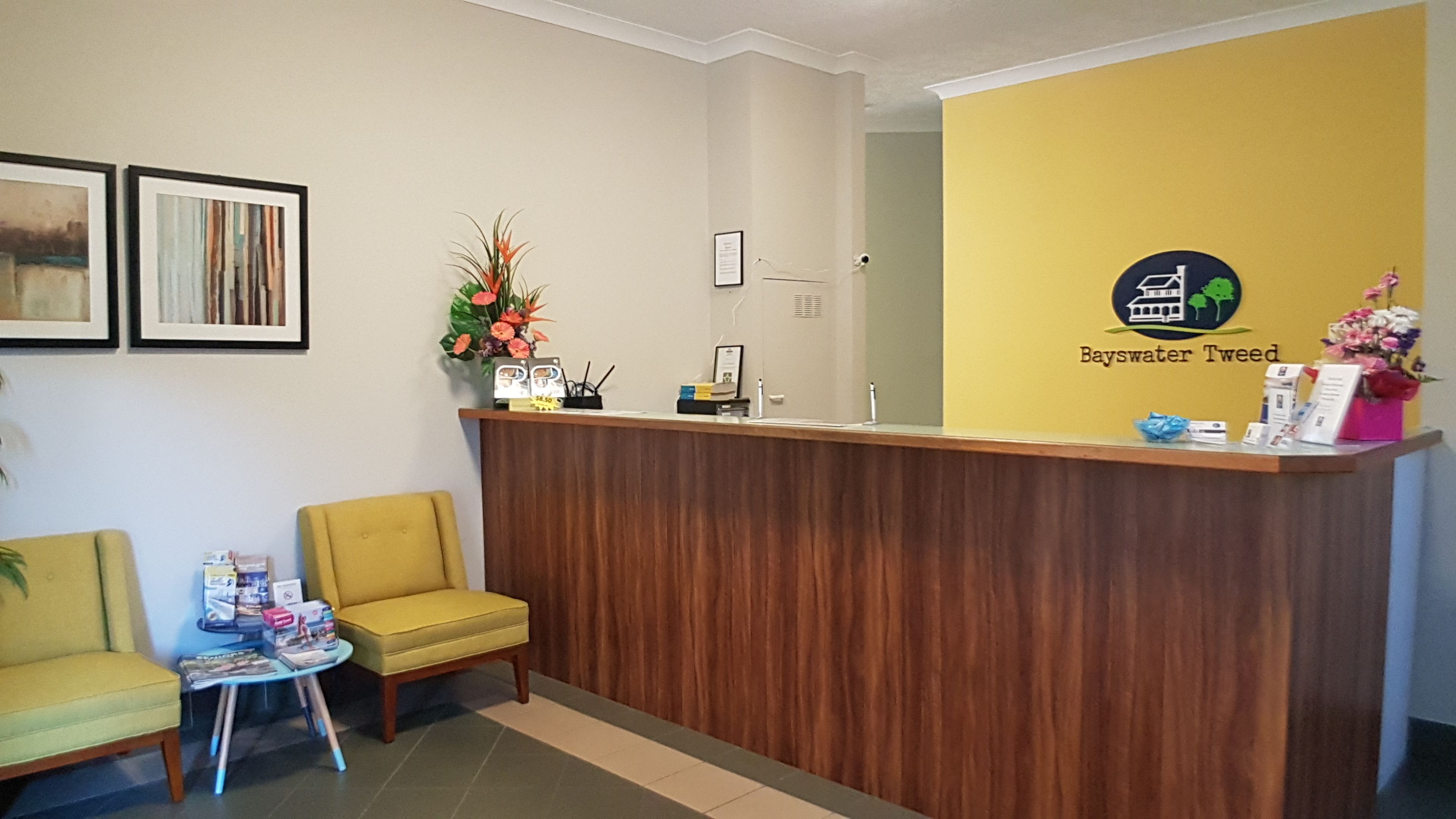 Bayswater Tweed Motel