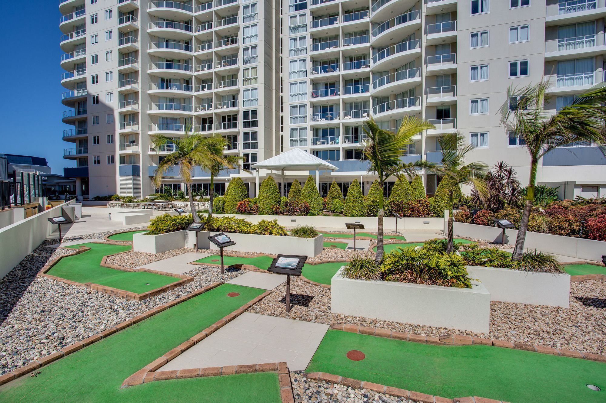 Mantra Twin Towns Coolangatta