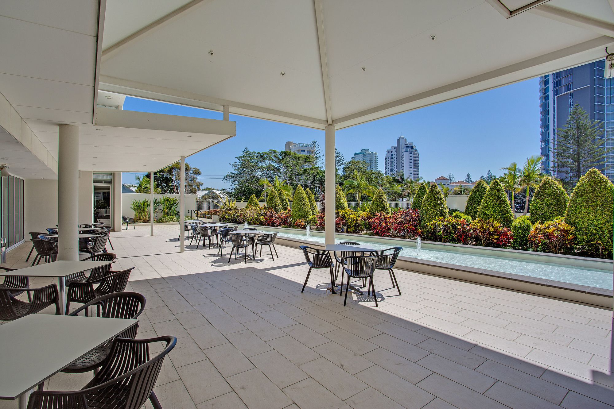 Mantra Twin Towns Coolangatta