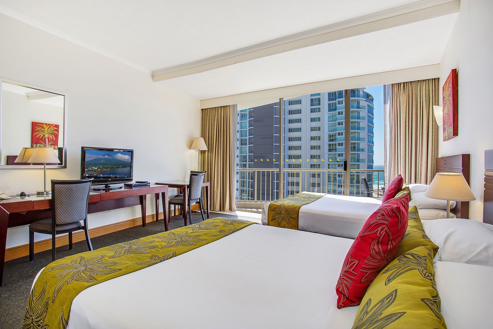 Mantra Twin Towns Coolangatta