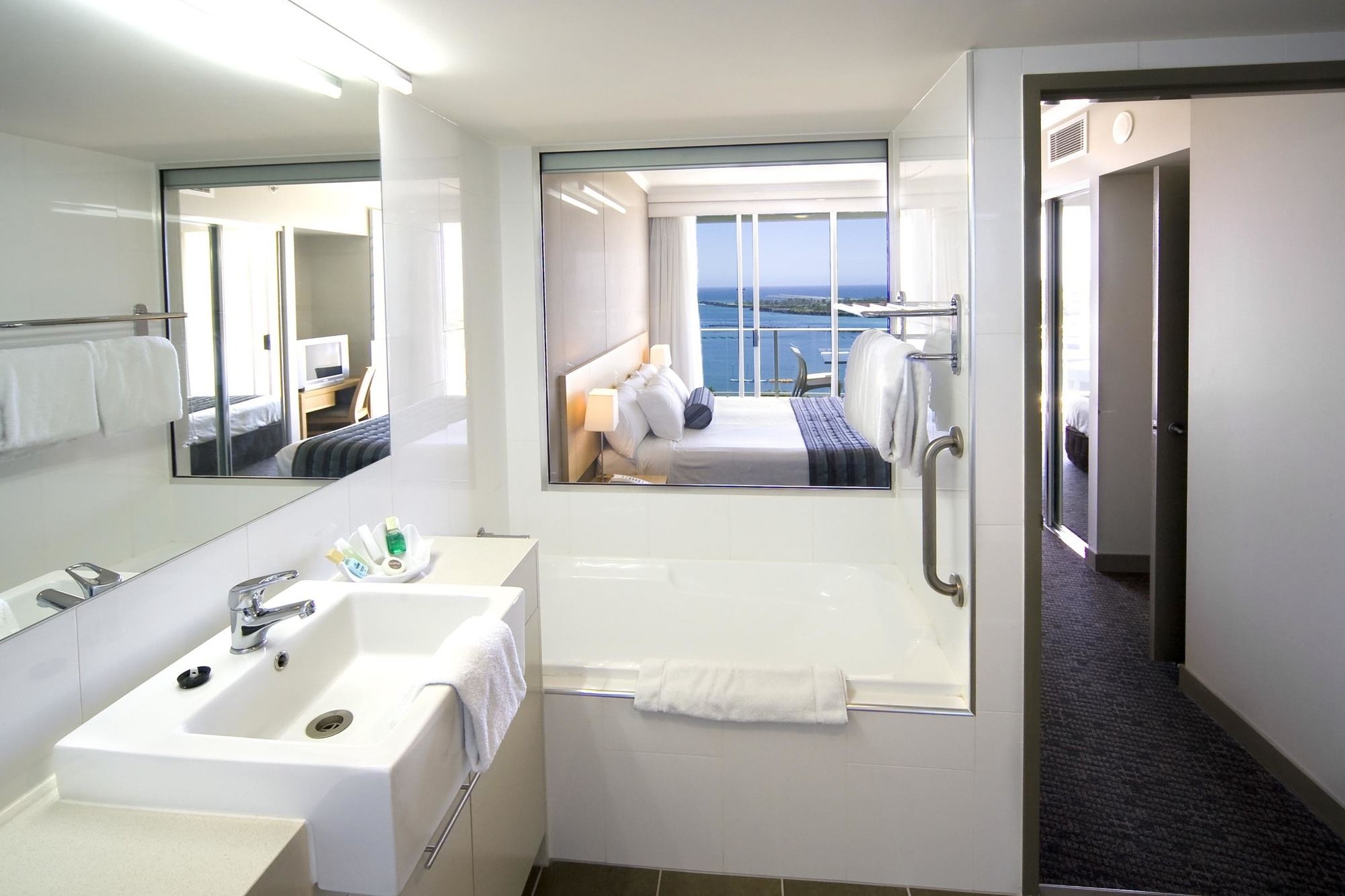 Mantra Twin Towns Coolangatta