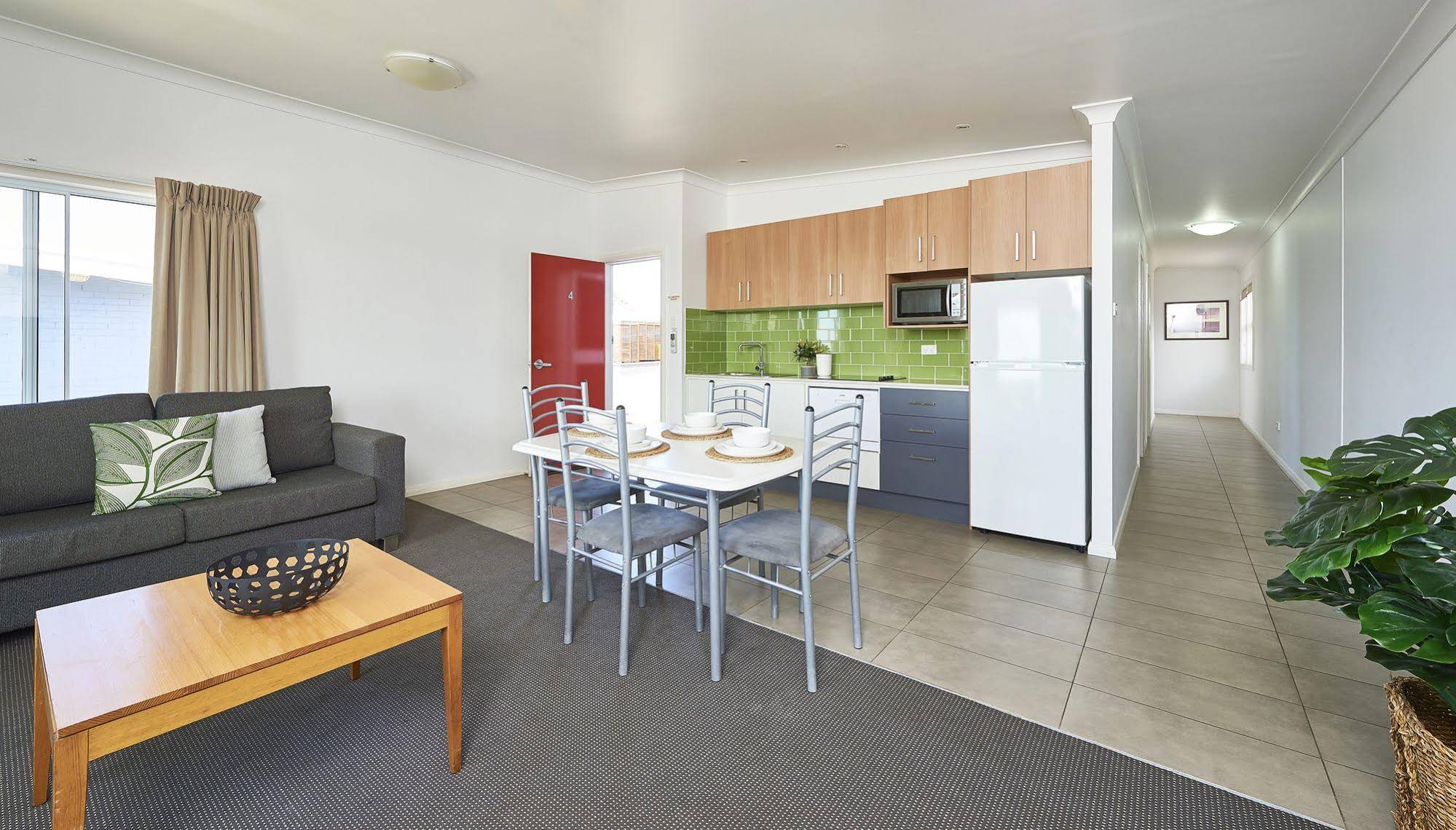 Harbourview Serviced Apartments