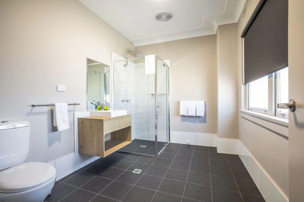 Nightcap at Ocean Beach Hotel