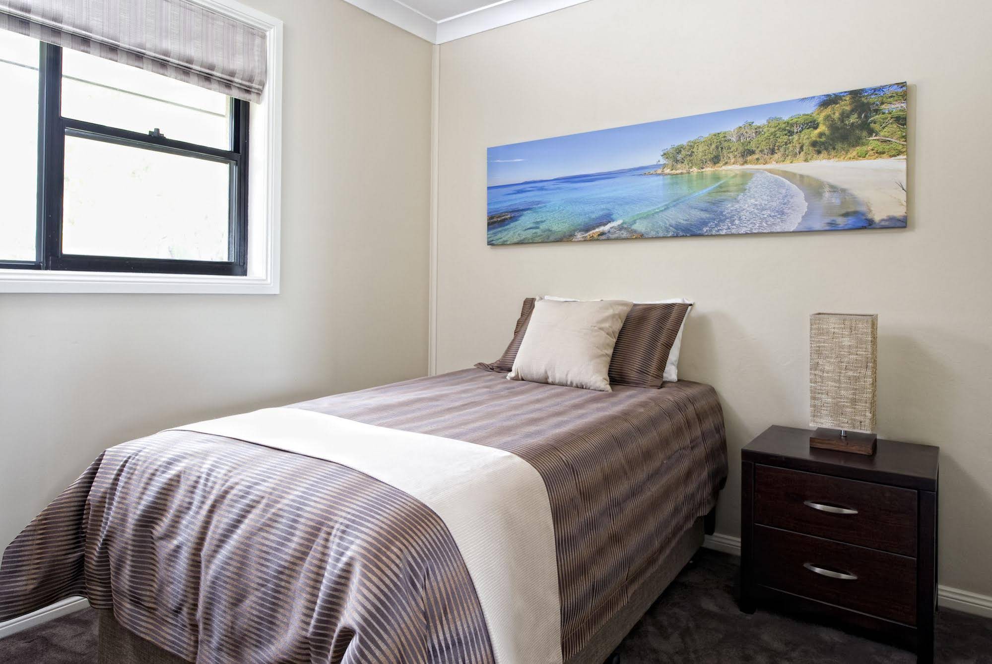 Dolphin Shores, Jervis Bay