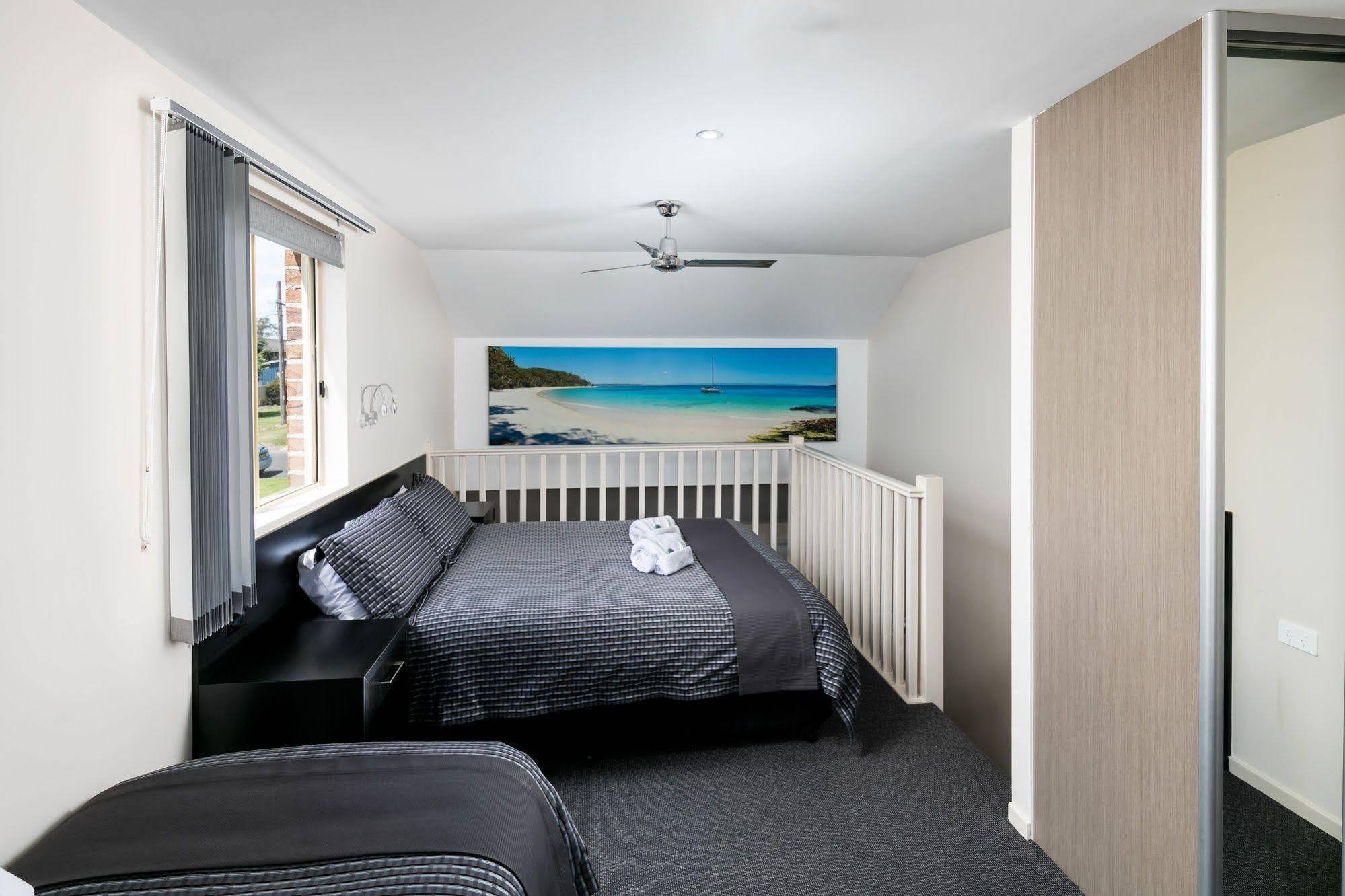 Dolphin Shores, Jervis Bay