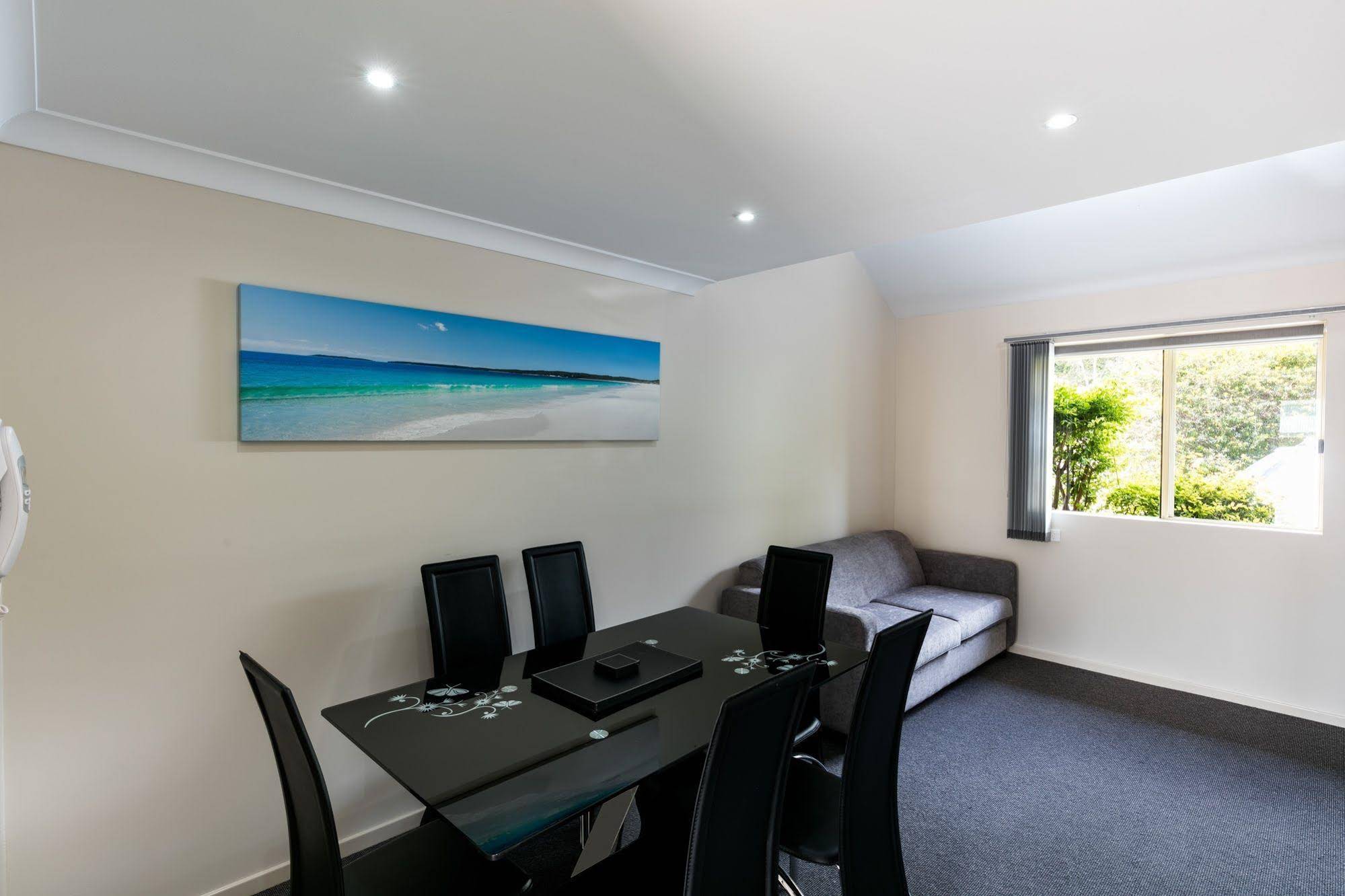 Dolphin Shores, Jervis Bay