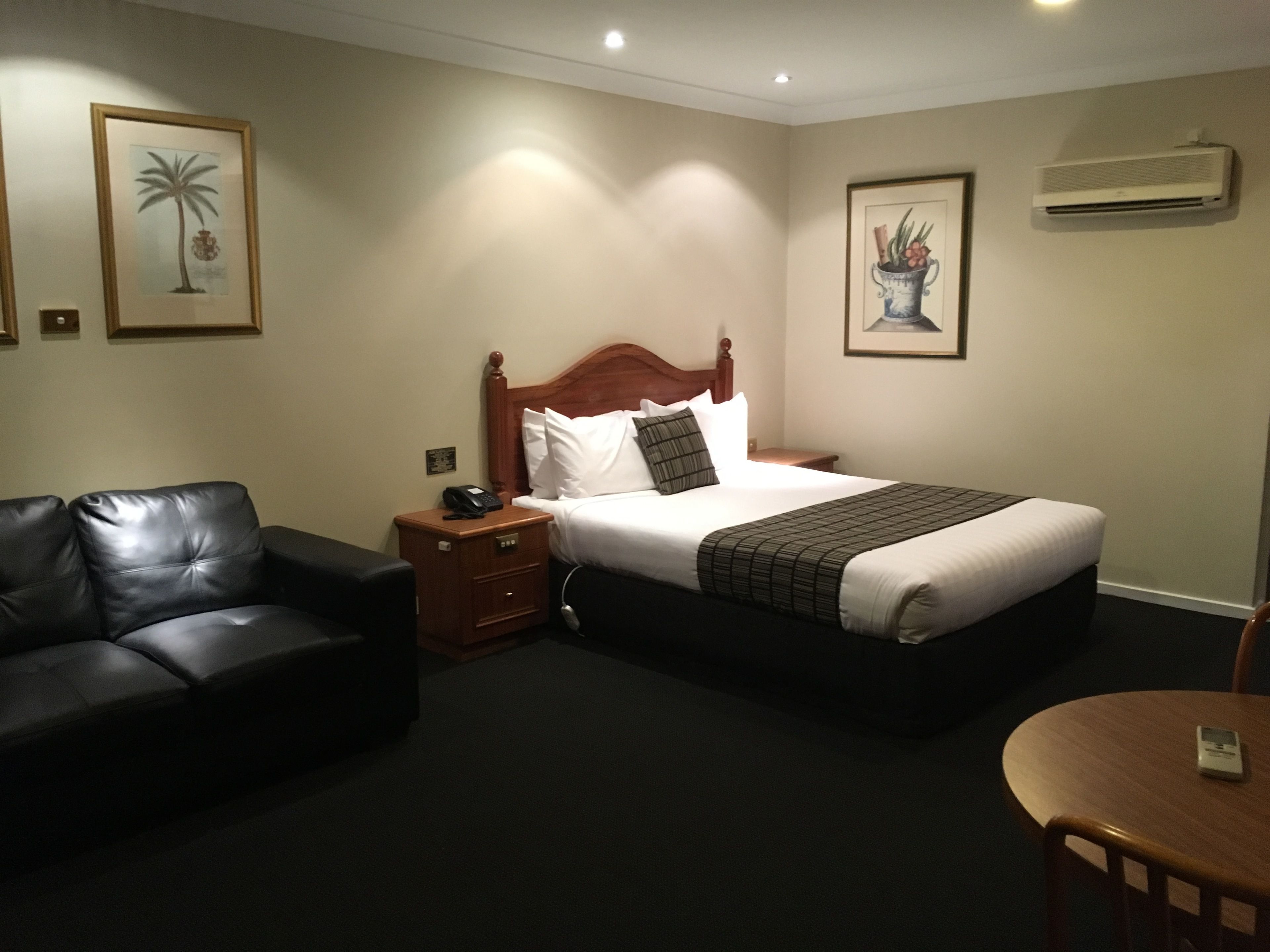 Best Western Ambassador Inn