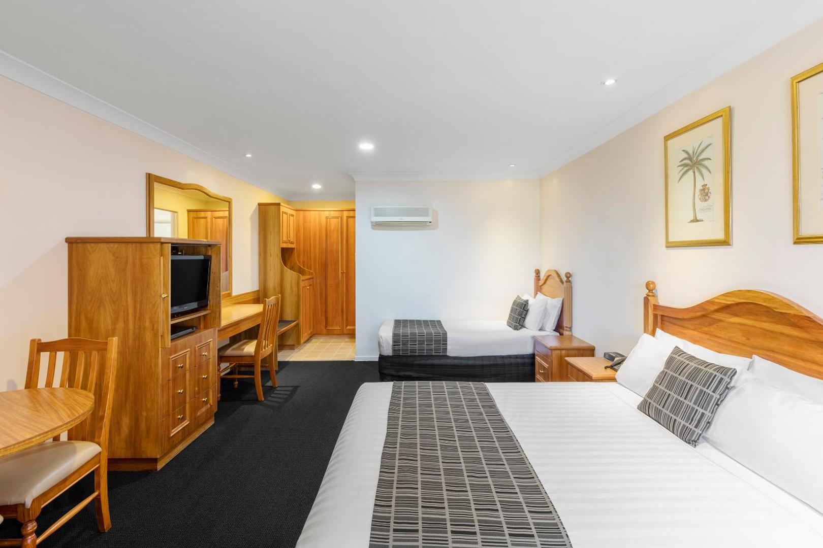 Best Western Ambassador Inn