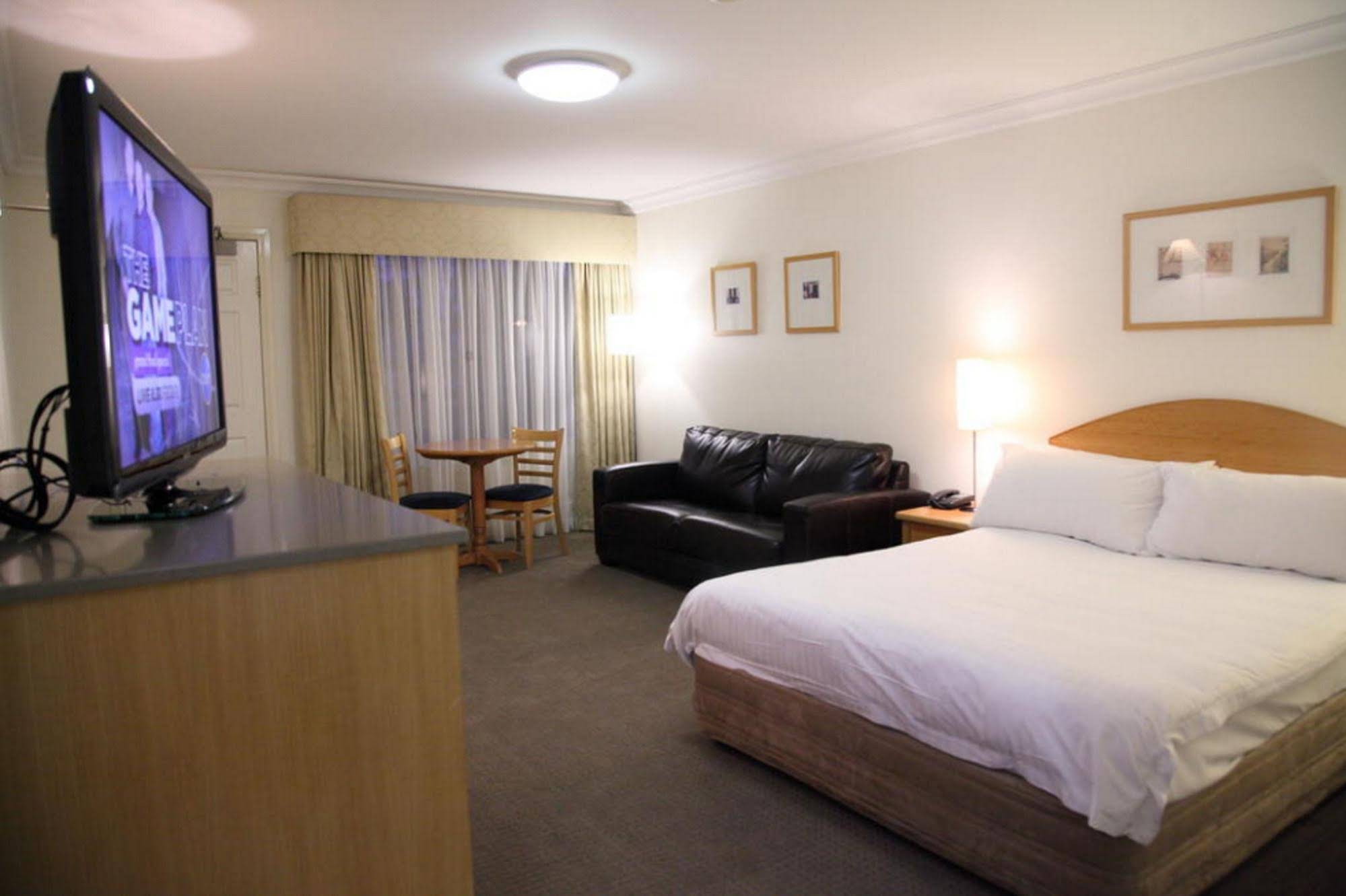 Carlyle Suites & Apartments, Wagga Wagga