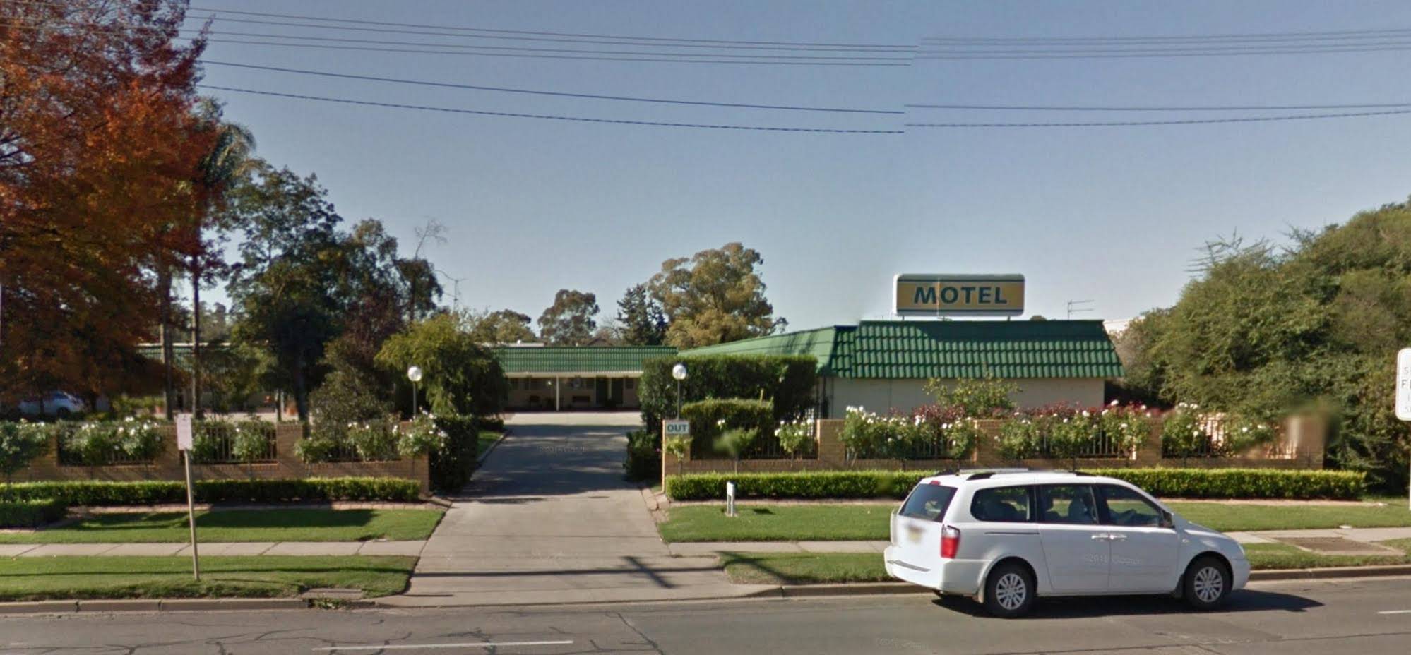 City Park Motel & Apartments