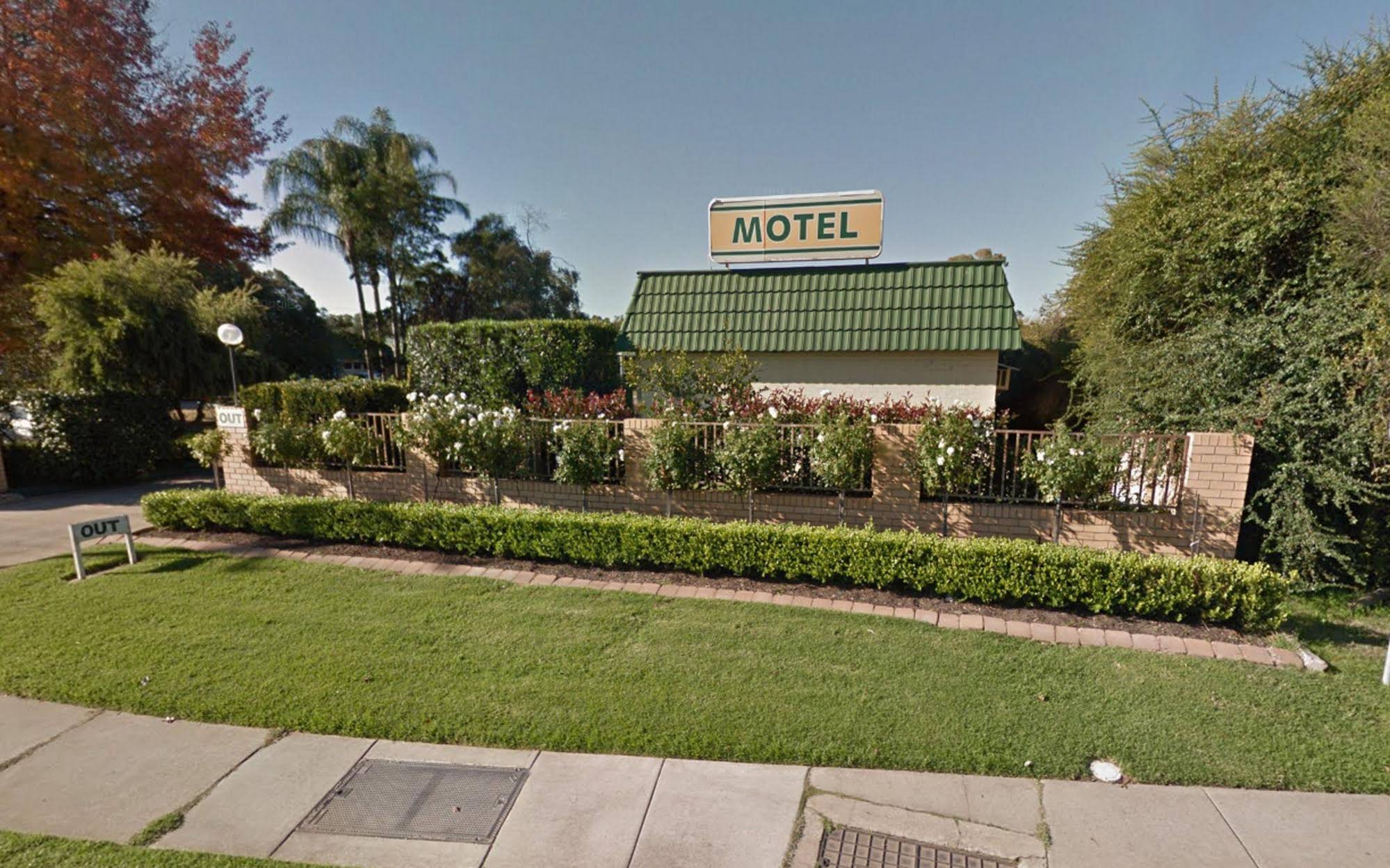 City Park Motel & Apartments