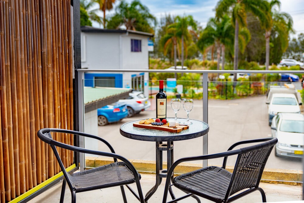 The Esplanade Motel